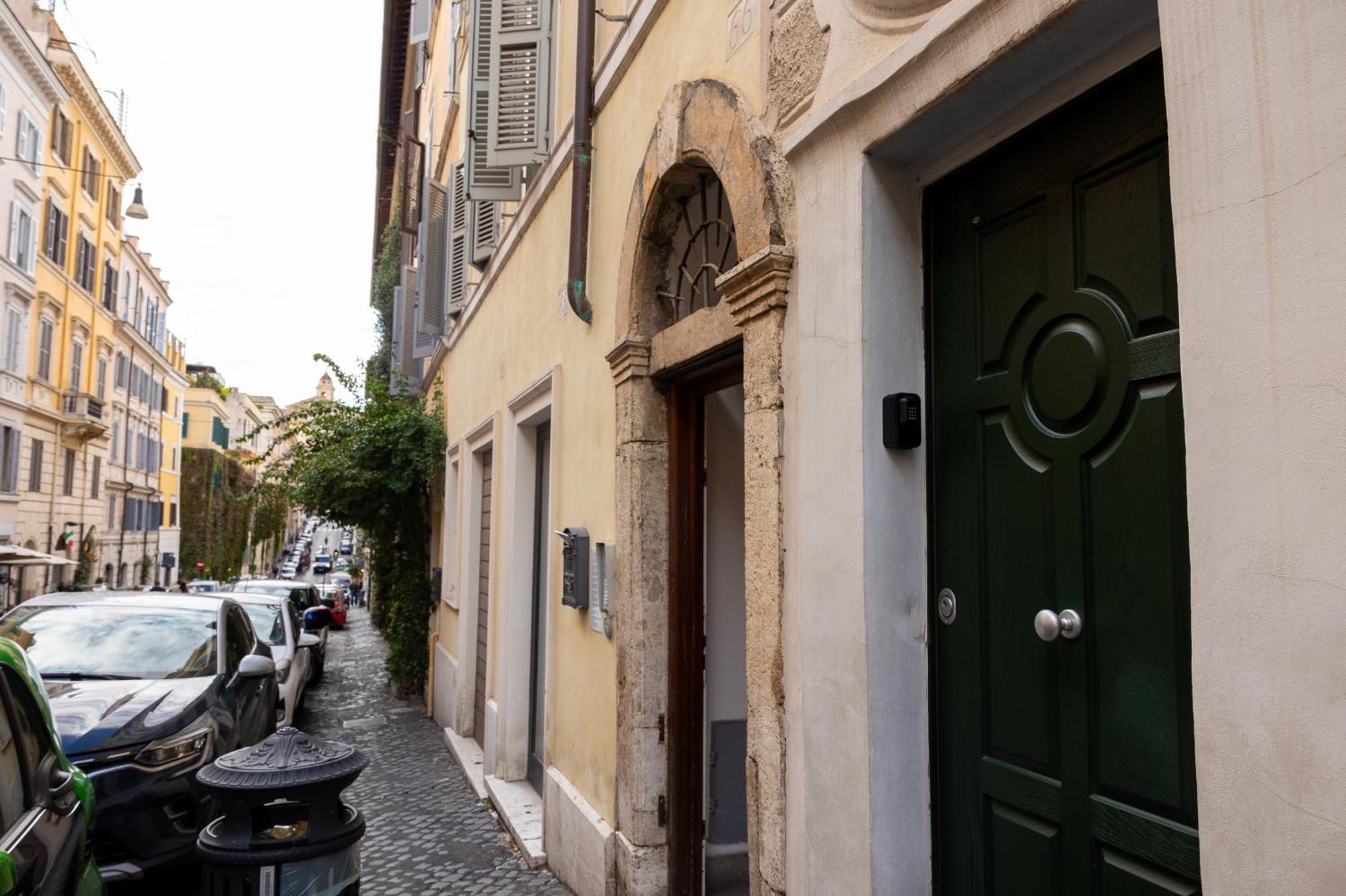 Domus Lxvii Monti * Roma